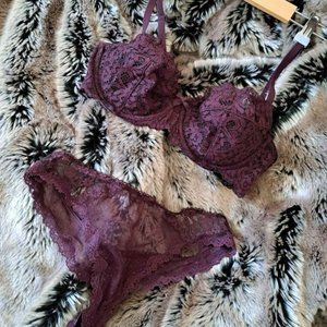 Victoria's Secret Dream Angels Wicked maroon burgundy lace lingerie SET bra 36B